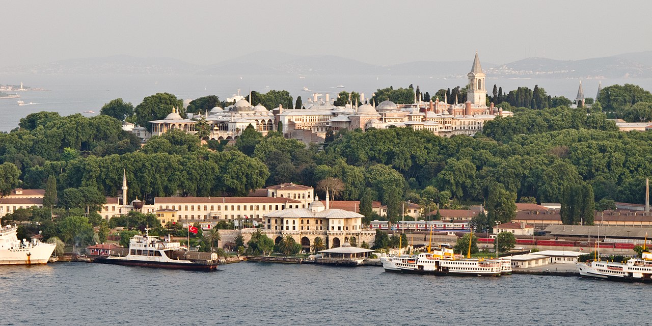 1280px-Topkapı_-_01.jpg