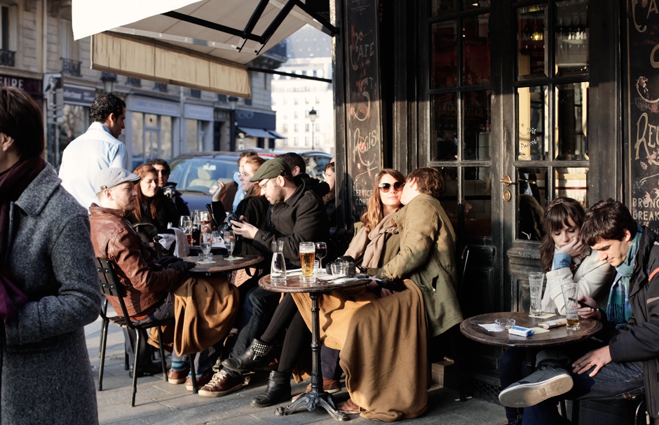 Carin-Olsson-Cafe-Saint-Regis-Paris-1.jpg