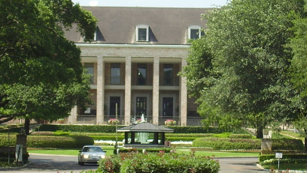 river-oaks-country-club.jpg
