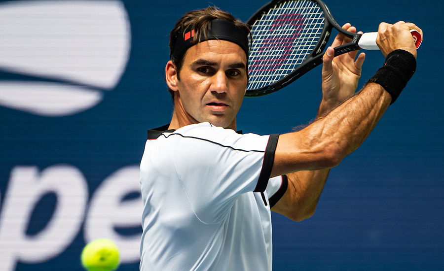 Roger-Federer-backhand.jpg