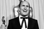 robert-duvall-backstage-56th-annual-academy-awards-show-110624-1-de1765780bcf4894ad4a580659149...jpg